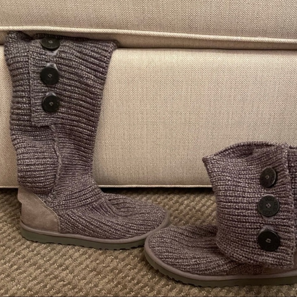 UGG Grey Cardy Knit Sweater Boots - Picture 9 of 11